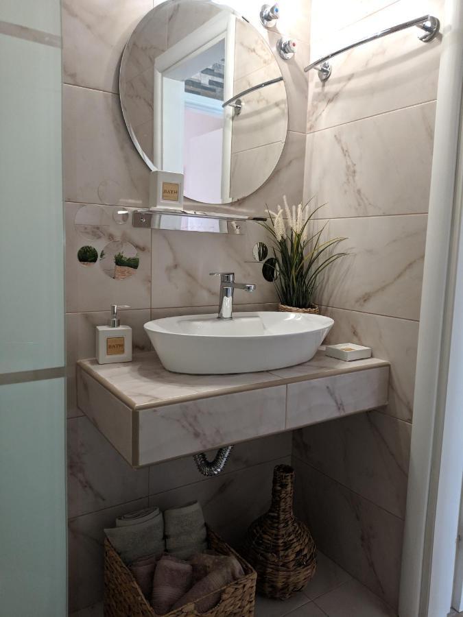 Apartment Pietra Di Luna 1 *
